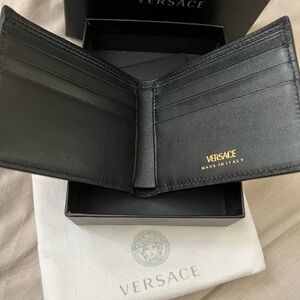 Leather Versace Wallet - Make Me An Offer